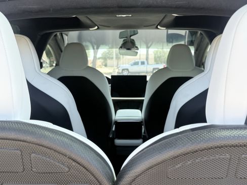 Used 2022 Tesla Model X Plaid AWD/4WD image 12
