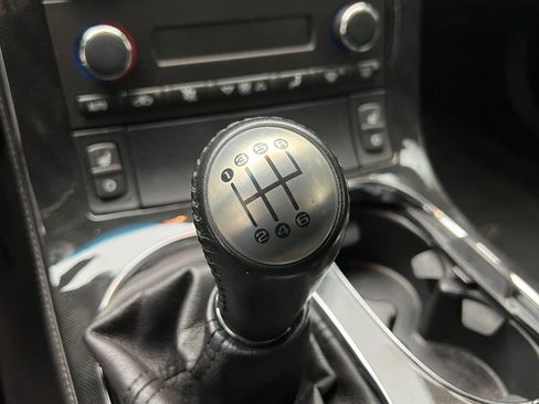 Used 2013 Chevrolet Corvette 427 w/ 1SB Preferred Equipment Group image 12