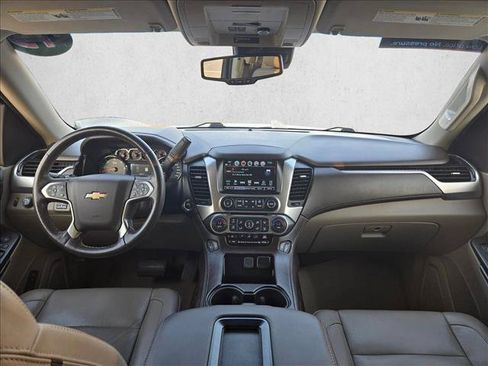 Used 2019 Chevrolet Tahoe LT RWD image 18