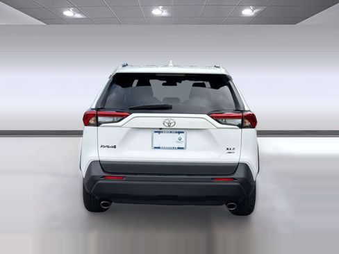 Used 2024 Toyota RAV4 XLE w/ Weather Package AWD/4WD image 10