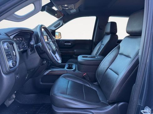 Used 2020 GMC Sierra 1500 SLT w/ SLT Convenience Package image 4