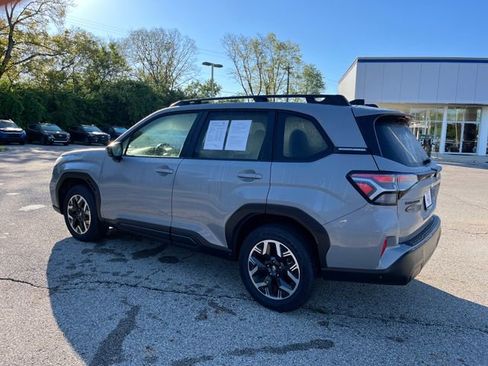 Certified 2025 Subaru Forester Premium image 4