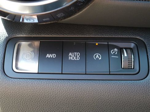 New 2026 Chevrolet Equinox LT AWD/4WD image 26