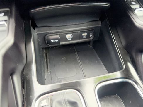 Used 2025 Kia Telluride S AWD/4WD image 37