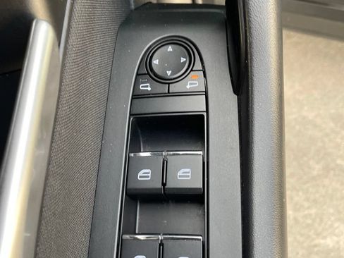 Used 2025 MAZDA CX-90 3.3 Turbo w/ Select Package AWD/4WD image 16