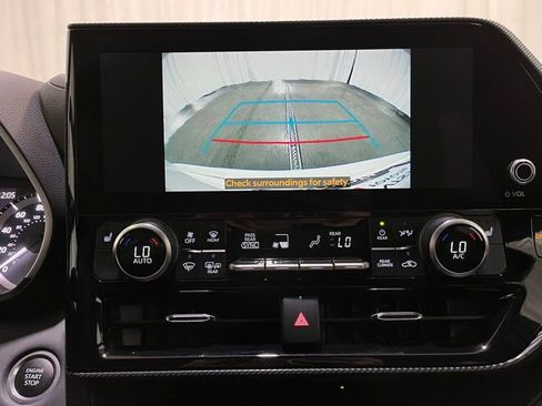 Certified 2024 Toyota Highlander XSE AWD/4WD image 22