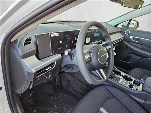 New 2026 Hyundai Sonata SE image 3