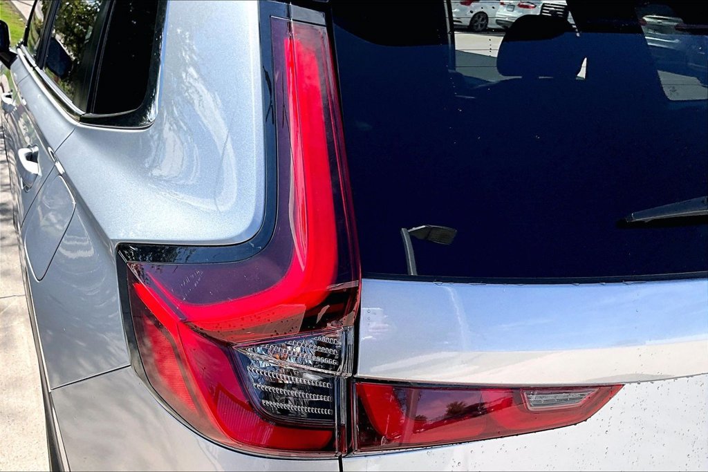 Used 2025 Honda CR-V Sport-L image 36