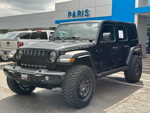 Used 2023 Jeep Wrangler Unlimited Sport image 3