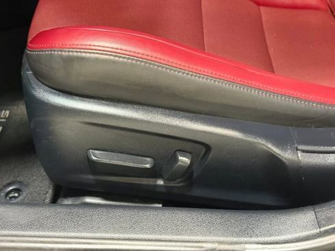 Used 2021 Lexus IS 300 w/ Comfort Package RWD image 29