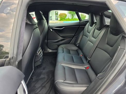 Used 2020 Tesla Model S Long Range AWD/4WD image 30