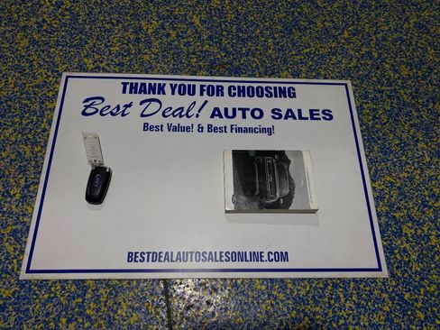 Used 2020 Ford Expedition XLT w/ Equipment Group 202A AWD/4WD image 28