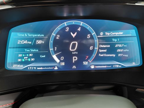 Used 2024 Chevrolet Corvette Stingray Coupe w/ 1LT RWD image 34