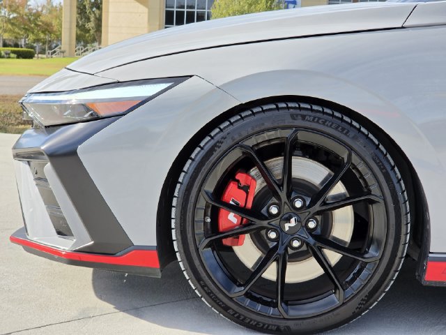 Used 2025 Hyundai Elantra N FWD image 9