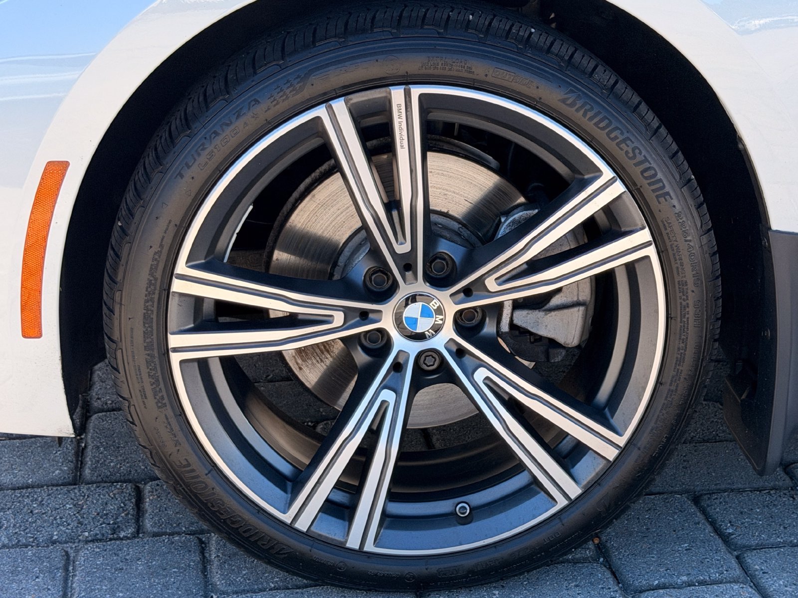 Used 2023 BMW 330i Sedan w/ Premium Package RWD image 13