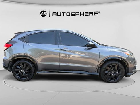 Used 2021 Honda HR-V Sport image 10