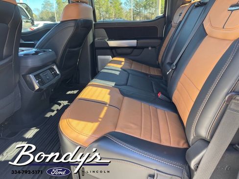 Used 2024 Ford F250 Platinum w/ FX4 Off-Road Package image 11