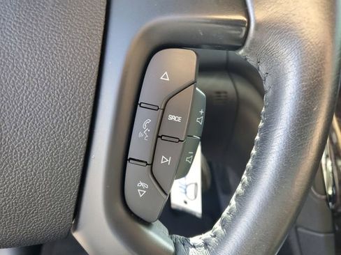 Used 2017 Buick Enclave Leather image 13