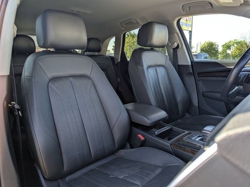 Used 2018 Audi Q5 2.0T Premium AWD/4WD image 11