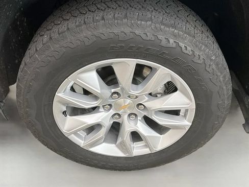 Used 2023 Chevrolet Silverado 1500 High Country AWD/4WD image 33