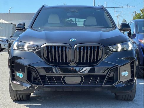 Used 2024 BMW X5 xDrive50e w/ Executive Package AWD/4WD image 2