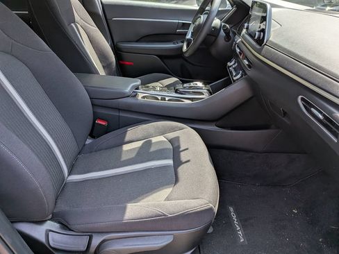 Used 2022 Hyundai Sonata SEL w/ Preferred Accessory Package FWD image 34