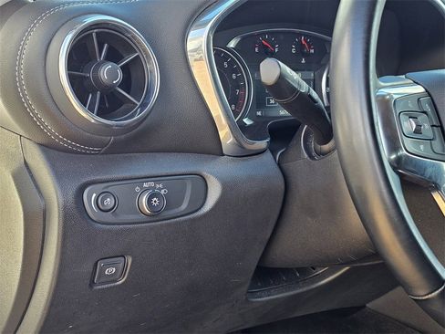 Used 2024 Chevrolet Blazer LT image 18