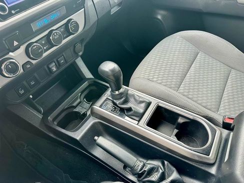 Used 2023 Toyota Tacoma SR5 w/ Technology Package image 25