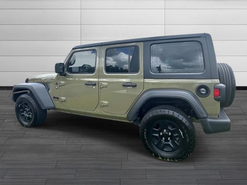 Used 2025 Jeep Wrangler Unlimited Sport AWD/4WD image 9