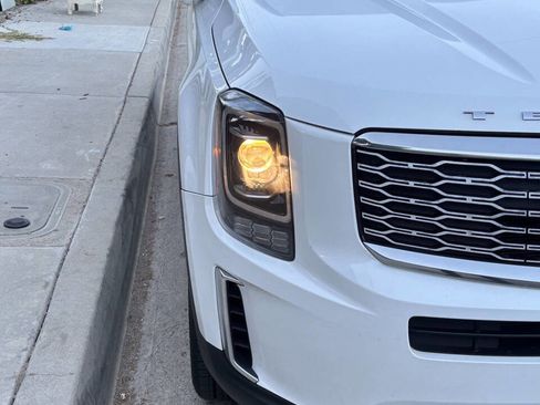 Used 2020 Kia Telluride S w/ S 8 Passenger Seating Package image 27