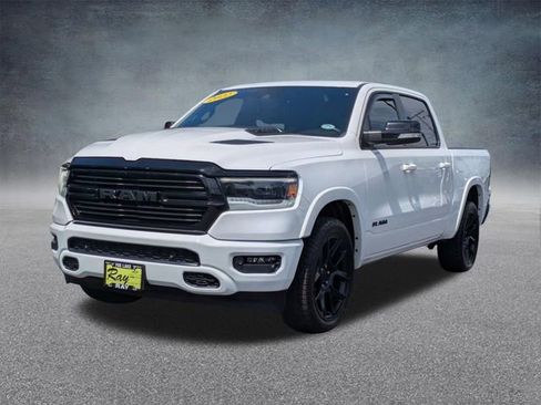 Used 2022 RAM 1500 Laramie AWD/4WD image 7