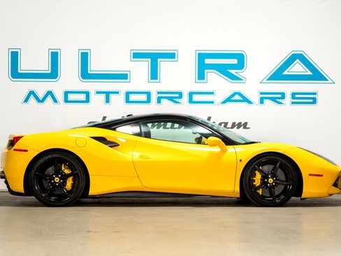 Used 2016 Ferrari 488 GTB image 26