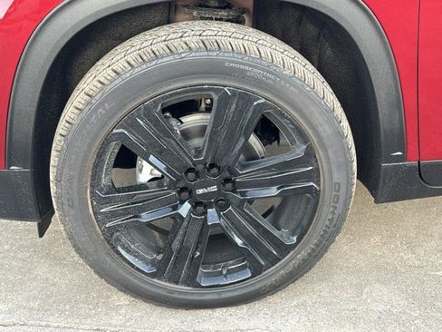 New 2026 GMC Acadia Elevation w/ Black Edition FWD image 17