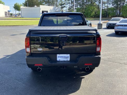 Certified 2023 Honda Ridgeline Black Edition image 9