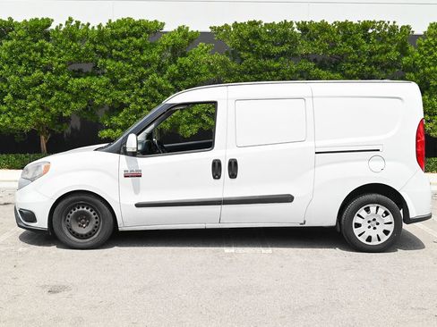 Used 2017 RAM ProMaster City Tradesman SLT w/ Rear Back-up Camera Group FWD image 4