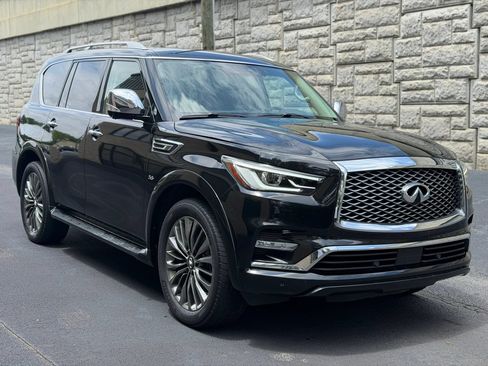 Used 2018 INFINITI QX80 4WD w/ Deluxe Technology Package image 5