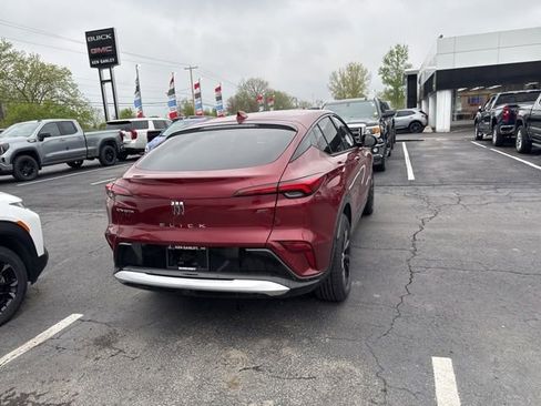 Certified 2024 Buick Envista Sport Touring w/ Convenience I Package FWD image 9