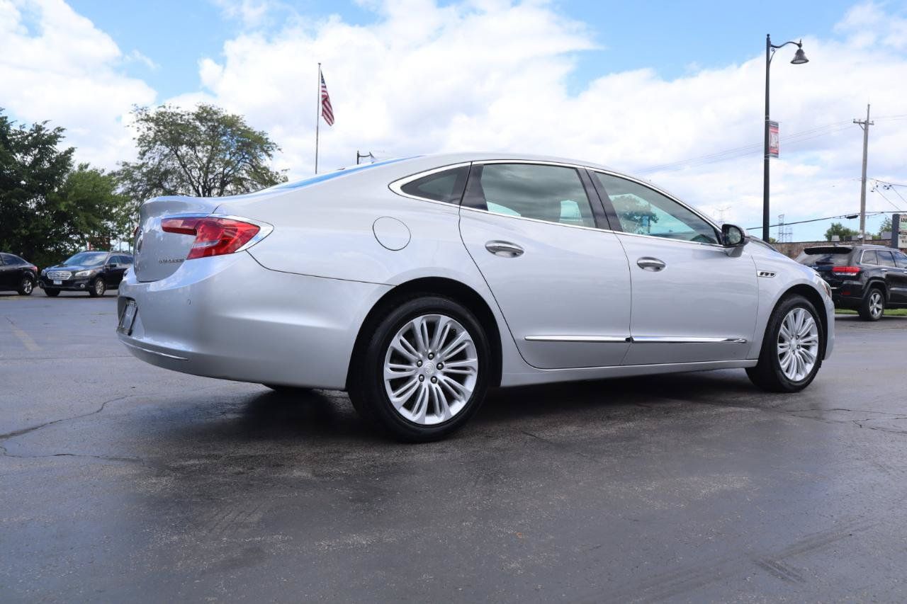 Used 2018 Buick LaCrosse Essence FWD image 5