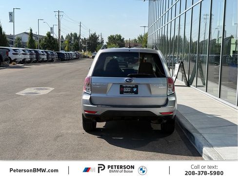 Used 2011 Subaru Forester 2.5X Premium AWD/4WD image 4