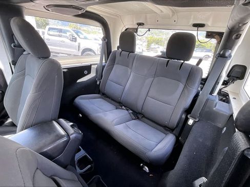 Used 2019 Jeep Wrangler Sport AWD/4WD image 29