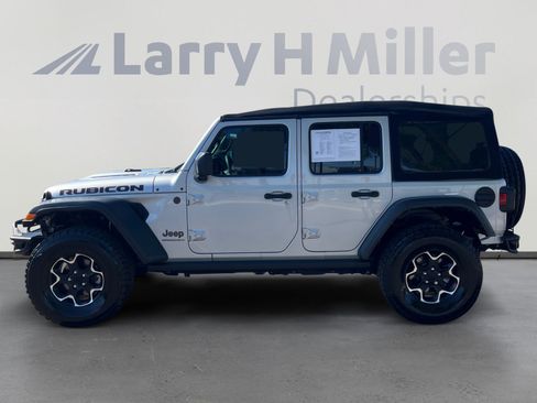 Used 2023 Jeep Wrangler Unlimited Rubicon AWD/4WD image 2