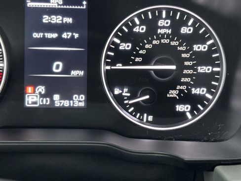 Used 2024 Subaru Crosstrek 2.0i Premium image 22