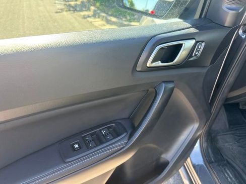 Used 2022 Ford Ranger Lariat w/ Tremor Off-Road Package AWD/4WD image 9