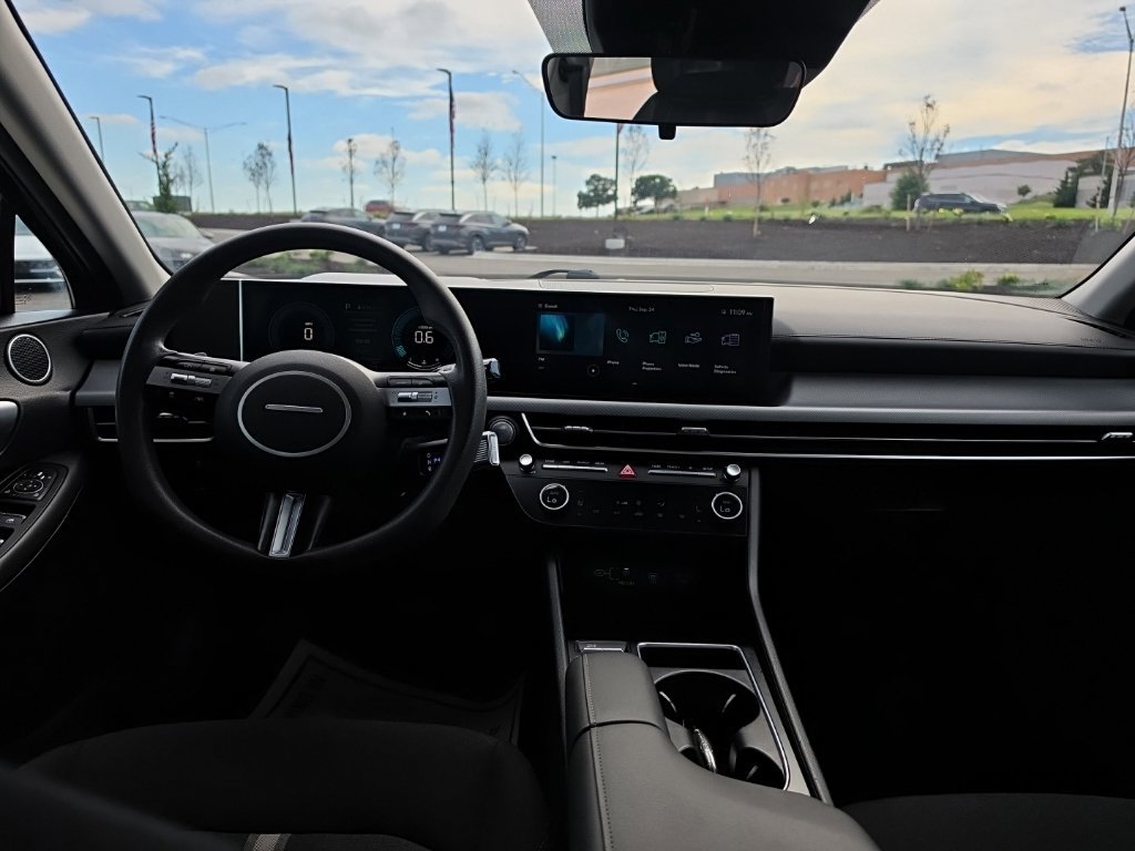 Used 2024 Hyundai Sonata SEL FWD image 21