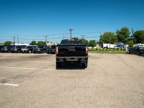 Used 2017 GMC Canyon Denali AWD/4WD image 5