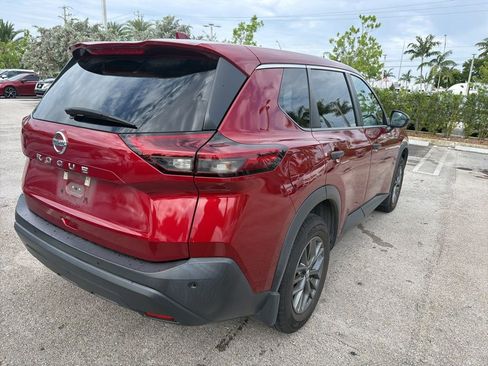 Used 2021 Nissan Rogue S FWD image 5