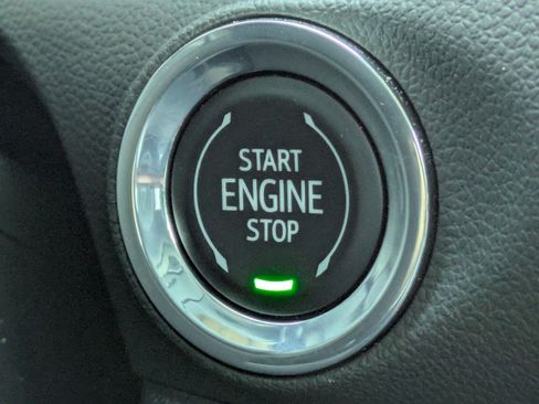 Certified 2023 Buick Encore GX Essence w/ Experience Buick Package image 32