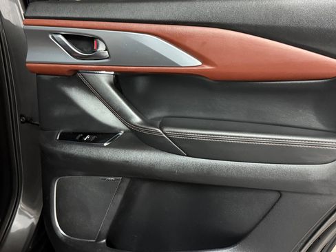 Used 2018 MAZDA CX-9 Signature image 20