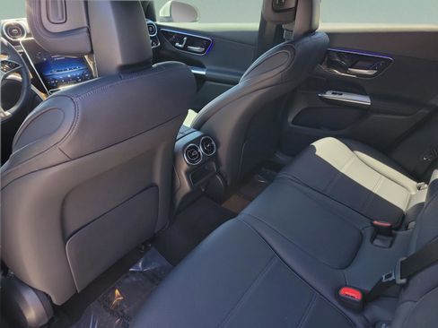 Certified 2025 Mercedes-Benz GLC 300 image 9