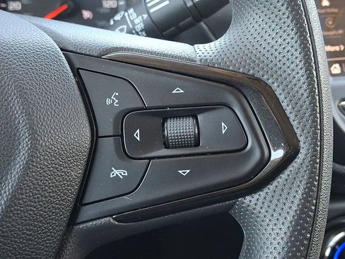 Used 2023 Chevrolet TrailBlazer LT FWD image 24